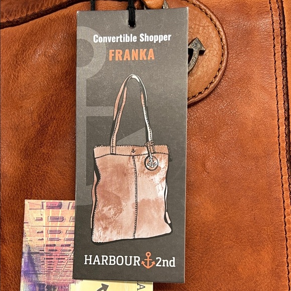 Harbour 2nd | Leather Tote/Backpack Bag in Cognac - Picture 6 of 9
